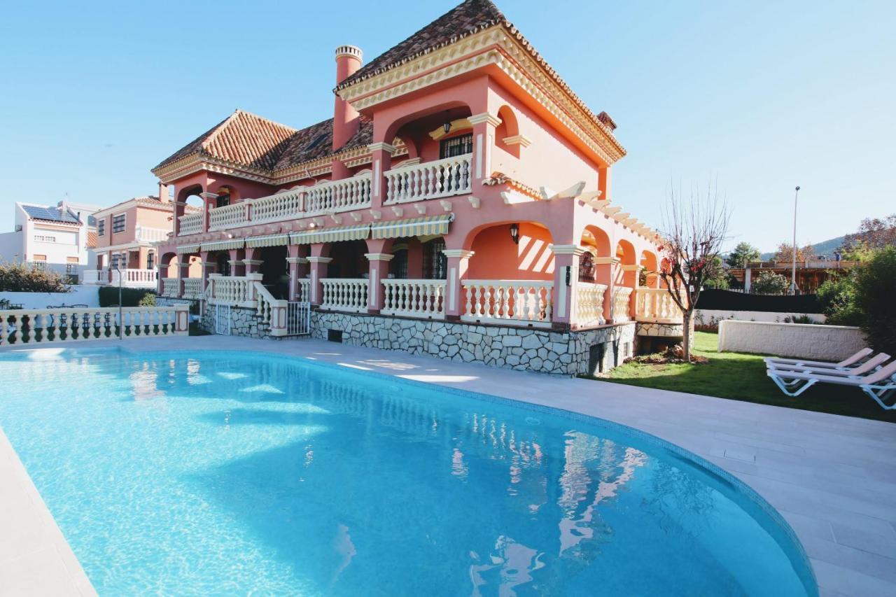 Tess Villa Cari Alhaurín de la Torre Екстериор снимка