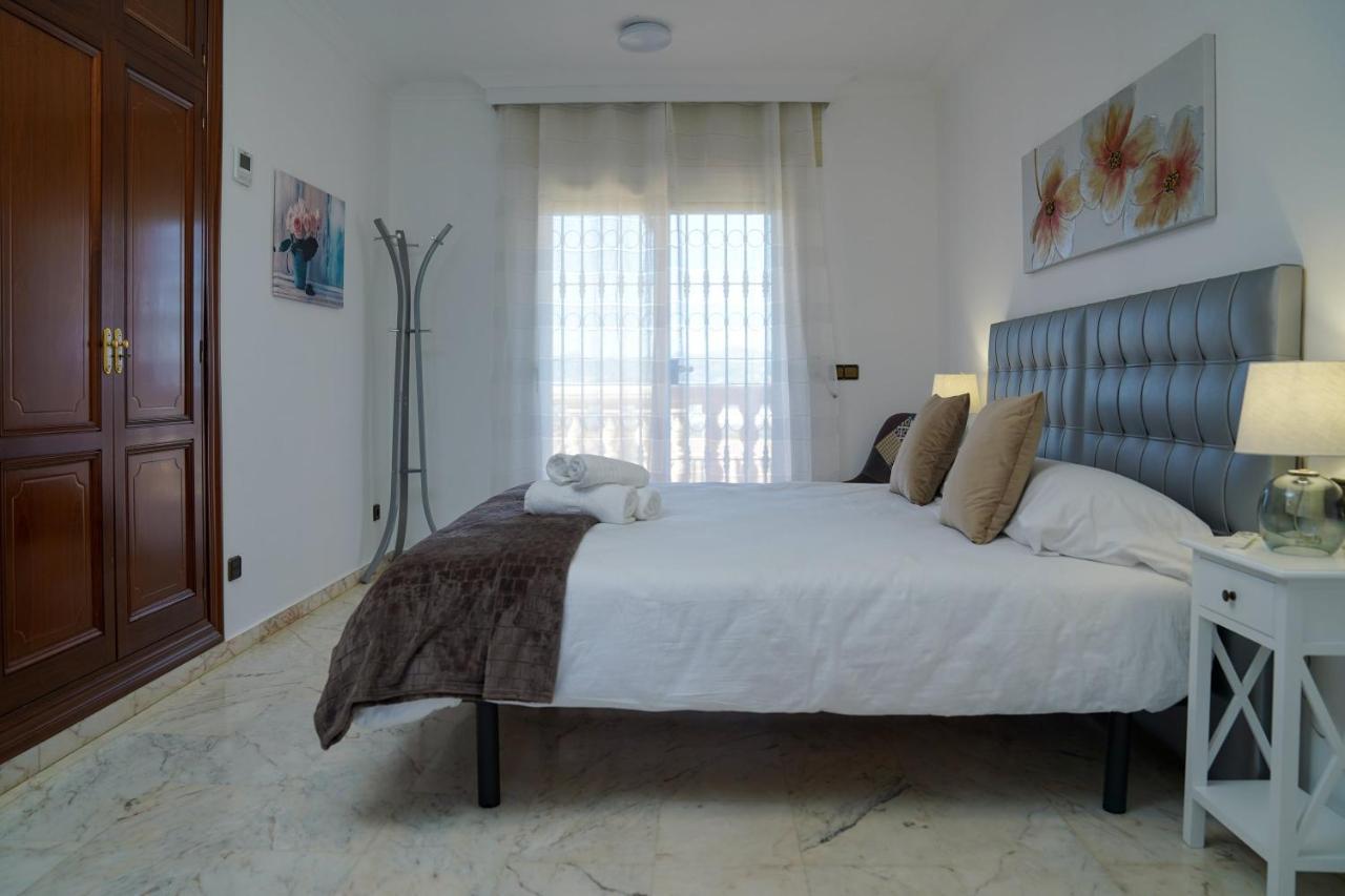 Tess Villa Cari Alhaurín de la Torre Екстериор снимка